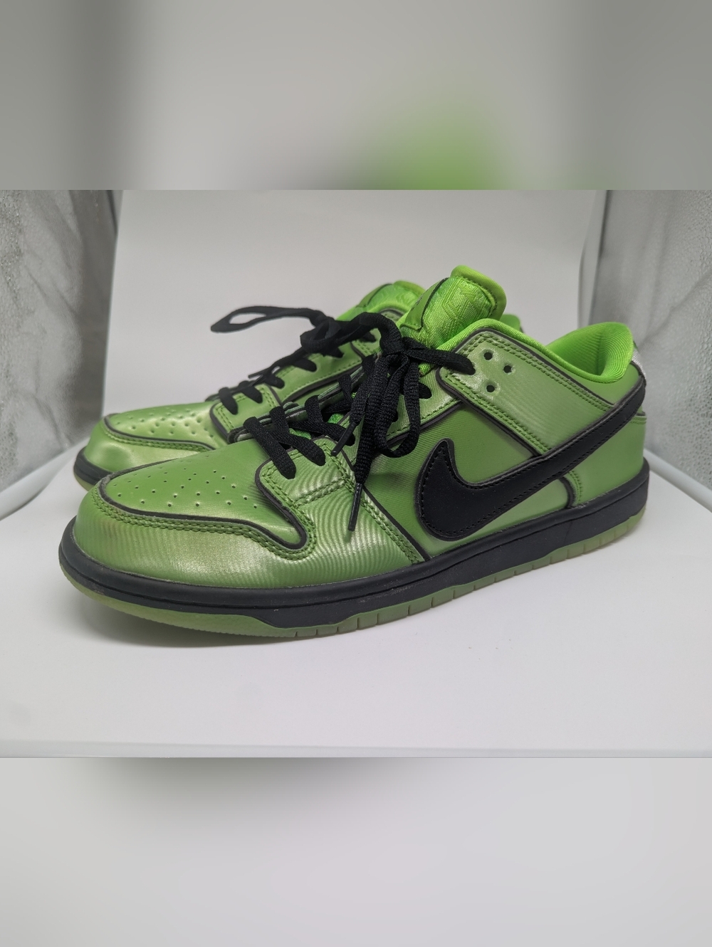 Nike Dunks X Power puff girls💚🖤Buttercup💚🖤  Bright Green with Black Swoosh